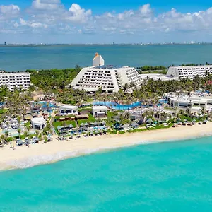 Grand Oasis - Resort