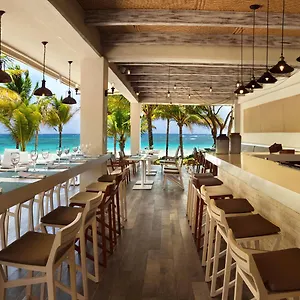 catalonia-royal-tulum.allrivieramayahotels.com/