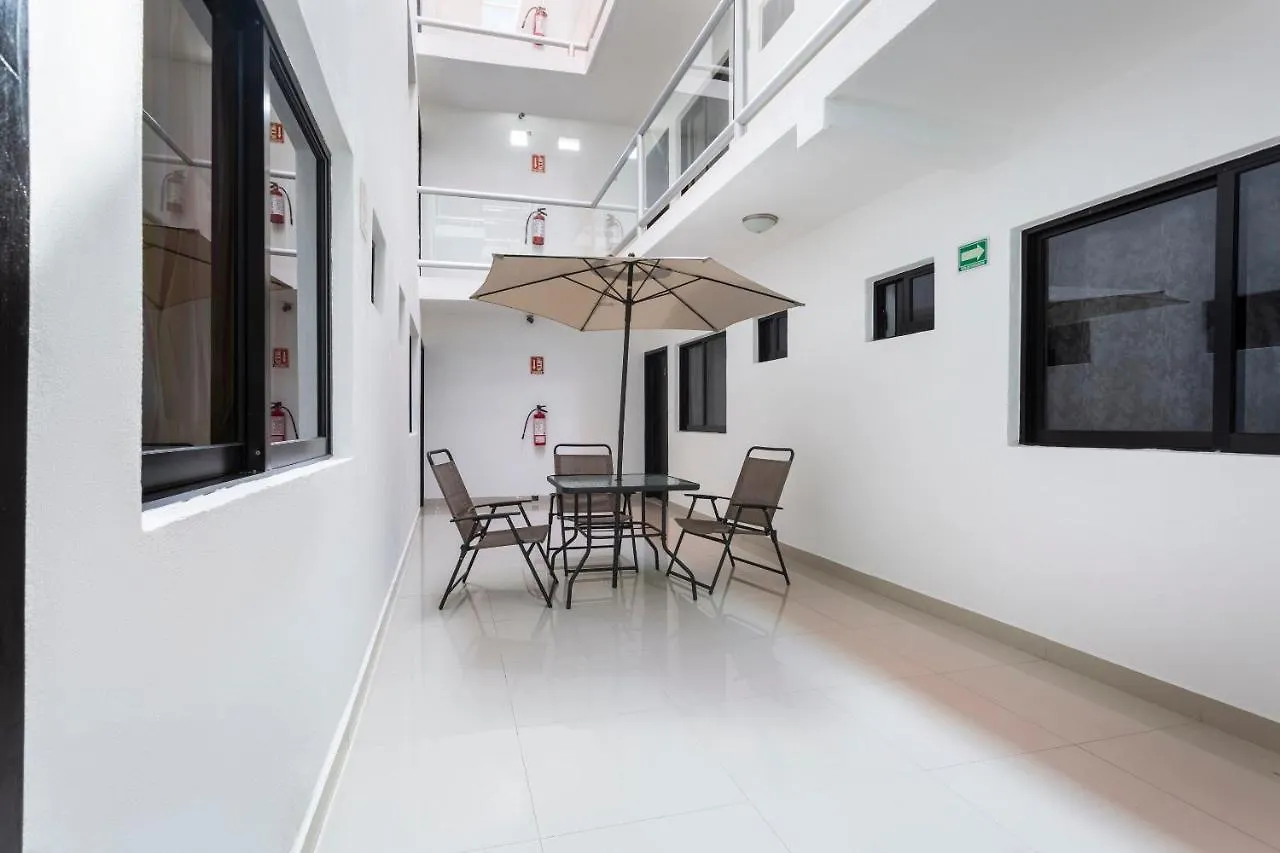 Capital O Hotel Jardin Cancún